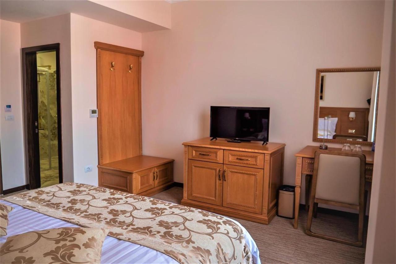 Hotel Boka Τίρανα Εξωτερικό φωτογραφία