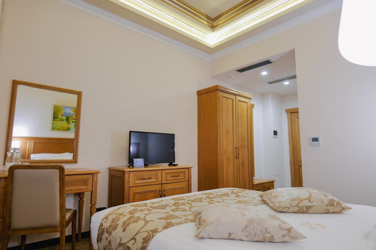 Hotel Boka Τίρανα Εξωτερικό φωτογραφία