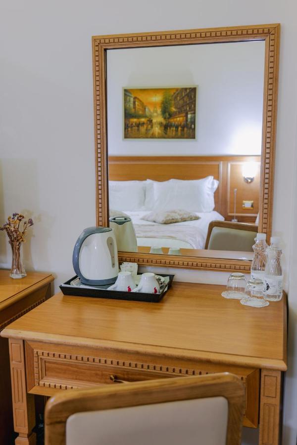 Hotel Boka Τίρανα Εξωτερικό φωτογραφία