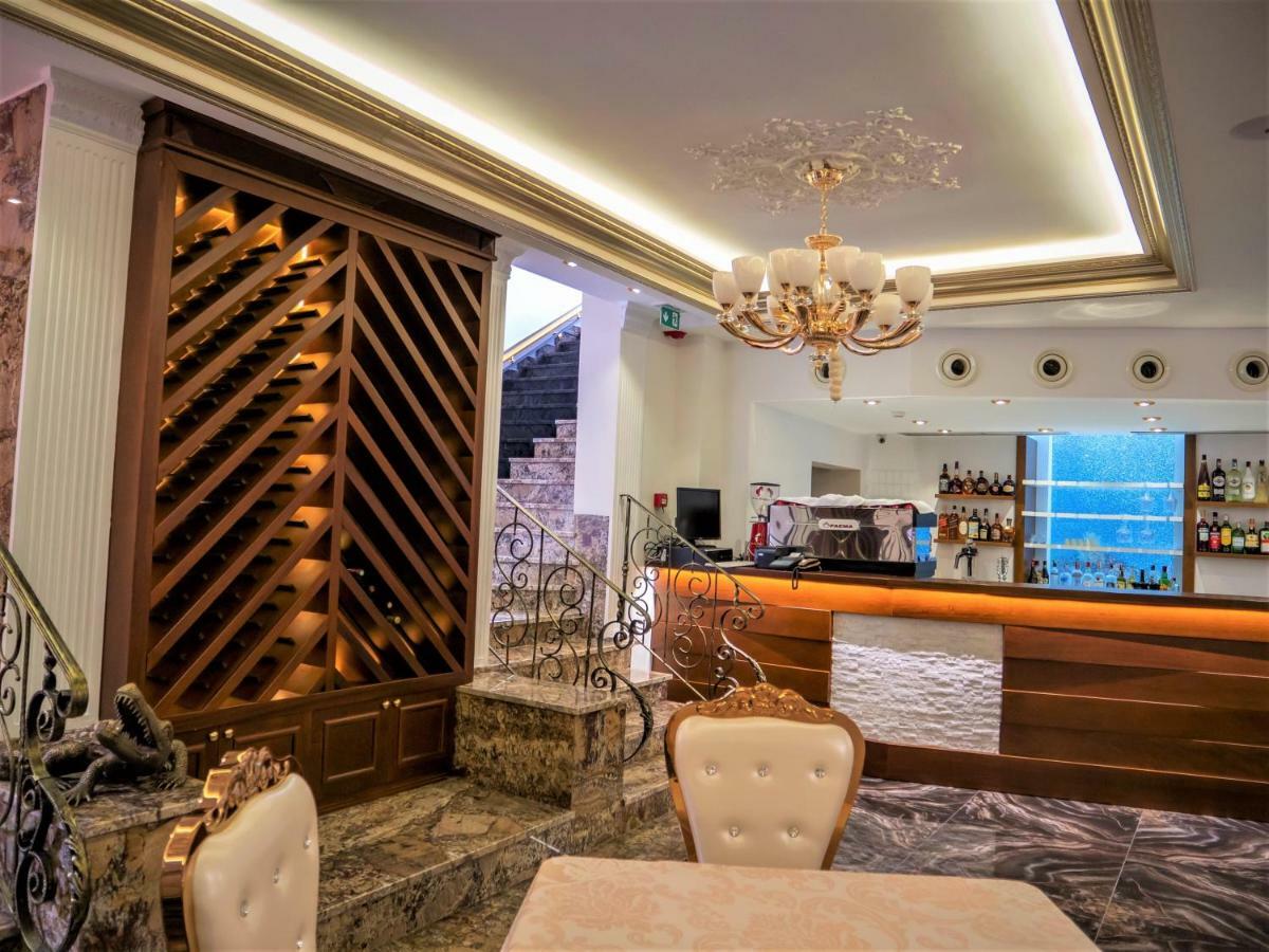 Hotel Boka Τίρανα Εξωτερικό φωτογραφία