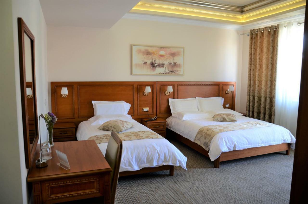 Hotel Boka Τίρανα Εξωτερικό φωτογραφία